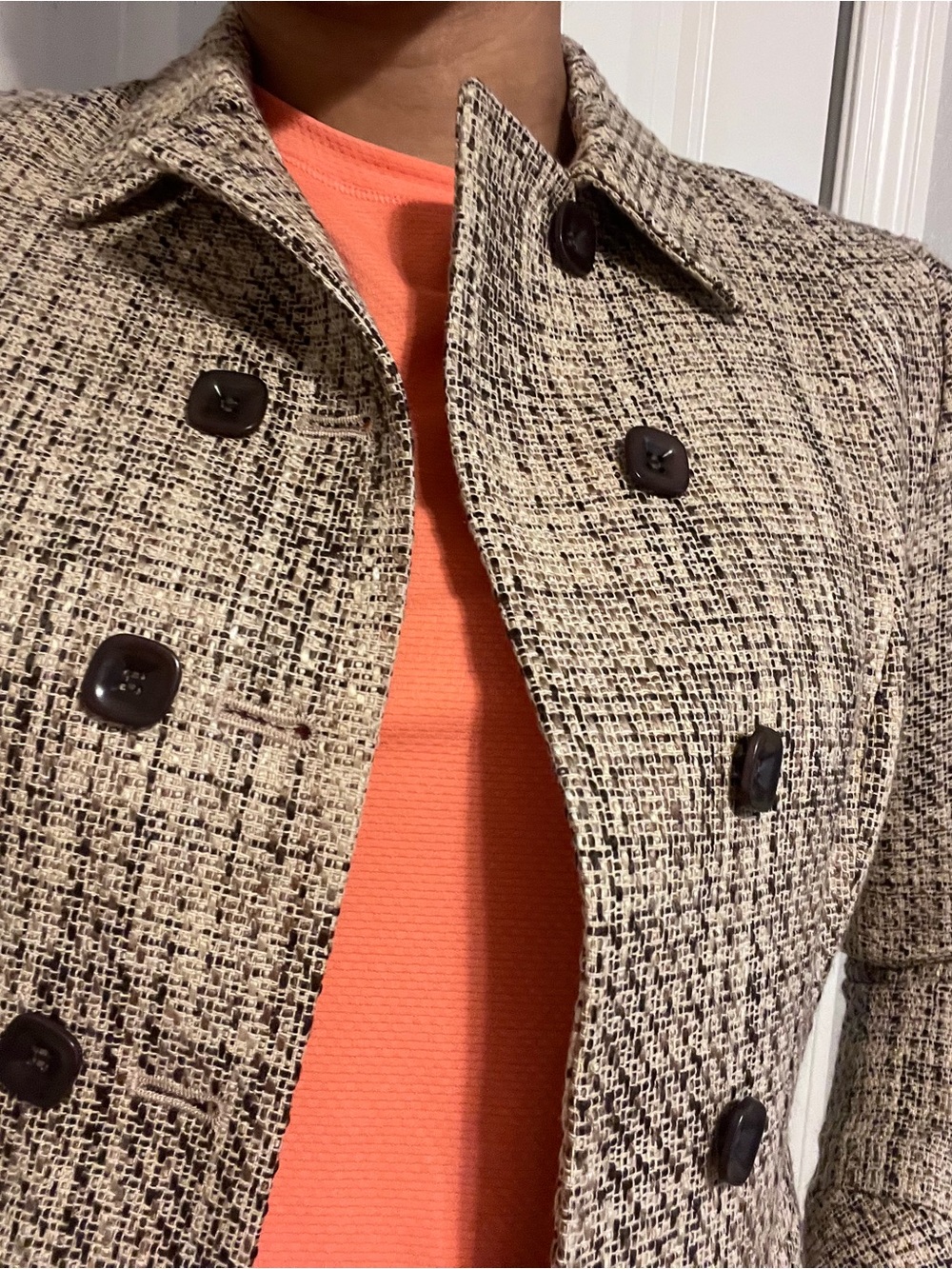 Kasper Women's Tweed Double-Breasted Blazer in Beige and Black 4P - Picture 8 of 9